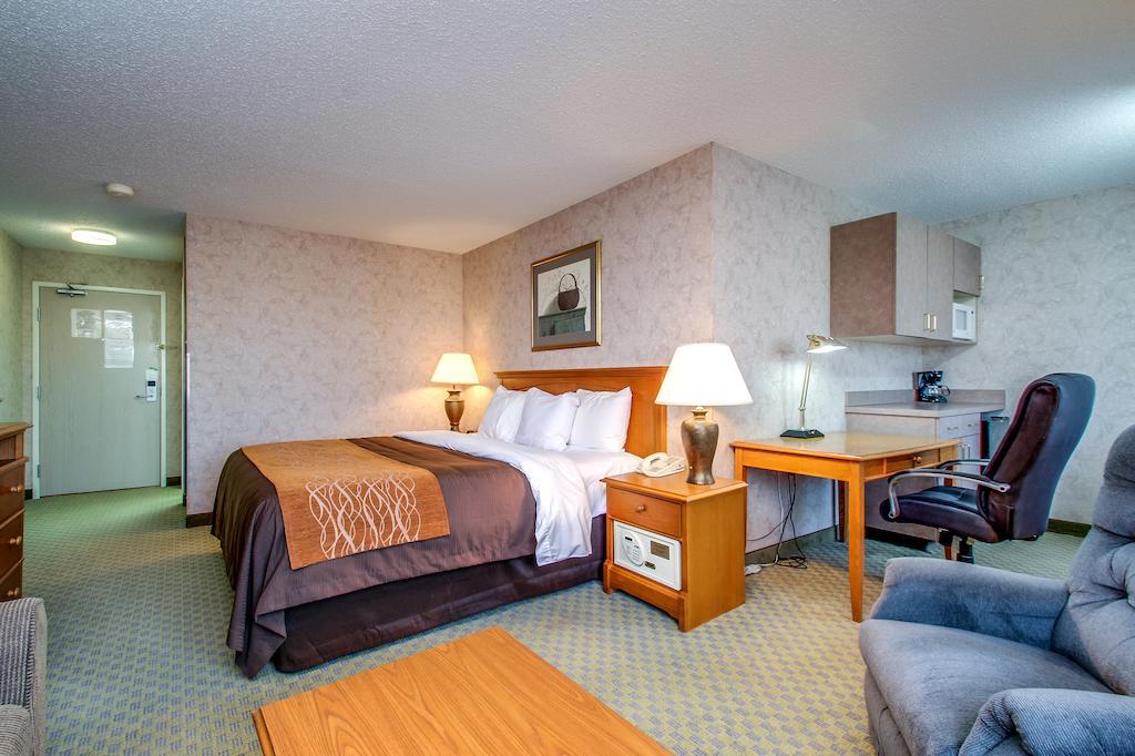 Everspring Inn & Suites Oskaloosa Chambre photo