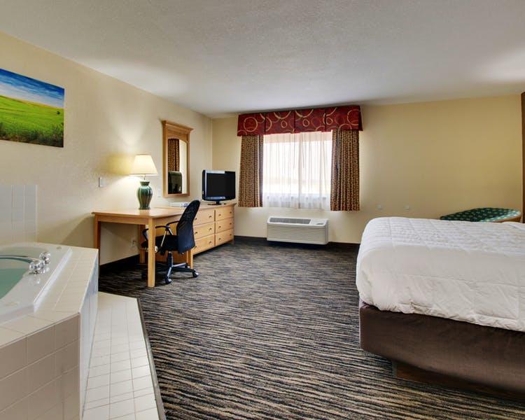 Everspring Inn & Suites Oskaloosa Extérieur photo